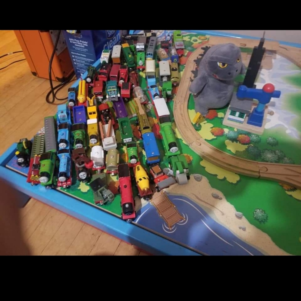 Thomas the train set